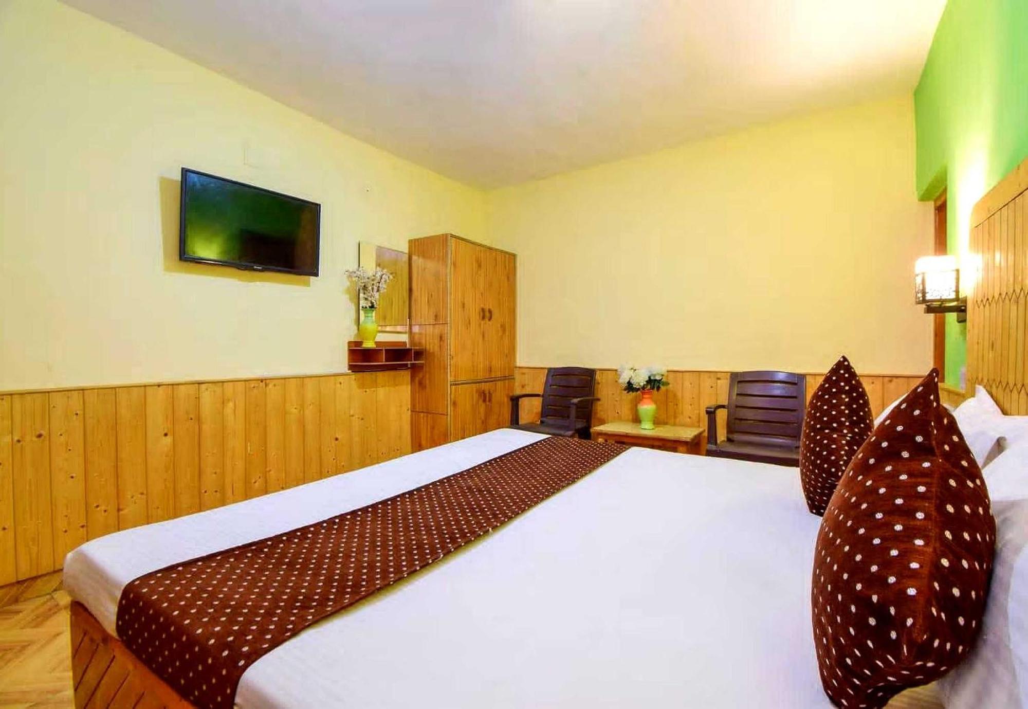 Oyo Flagship 82405 Cochin Villa - Manali (Himachal Pradesh) — Photos 1